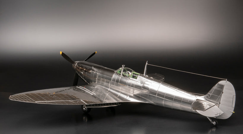 The 1940 Mk 1a Supermarine Spitfire at 1:16 scale